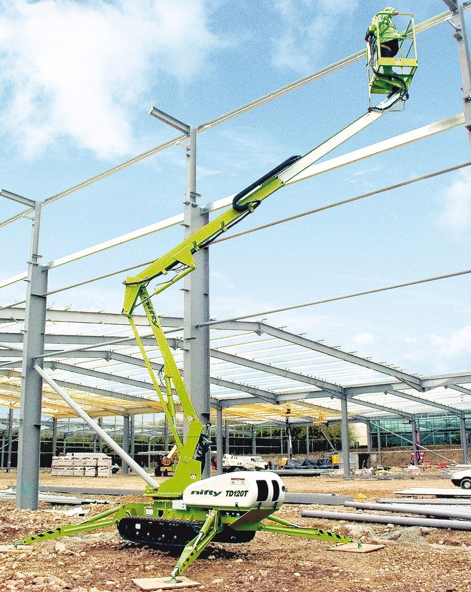 NiftyLift tracked cherry picker available for hire